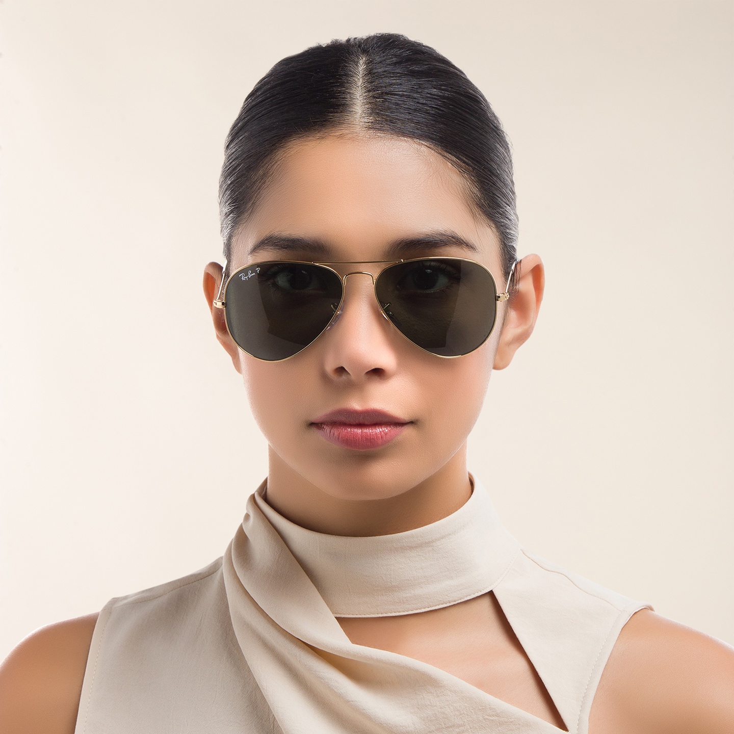 Ray-Ban Pilot Classic Sunglasses in Gold – Model Photo 1