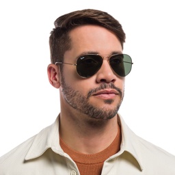 Ray-Ban Pilot Classic Sunglasses in Gold – Model Photo 6
