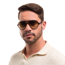 Ray-Ban Cats 5000 Pilot Sunglasses in Light Havana – Model Photo 5