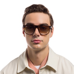 Ray-Ban Boyfriend Square Sunglasses in Light Havana – Model Photo 5