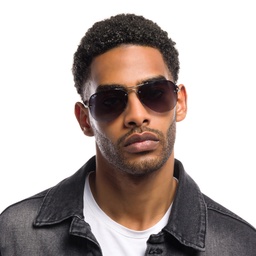 Ray-Ban Unisex Half in Silver – Model Photo 6