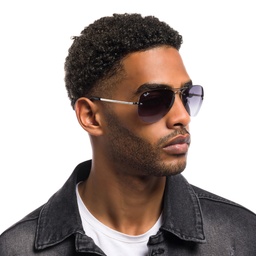 Ray-Ban Unisex Half in Silver – Model Photo 7
