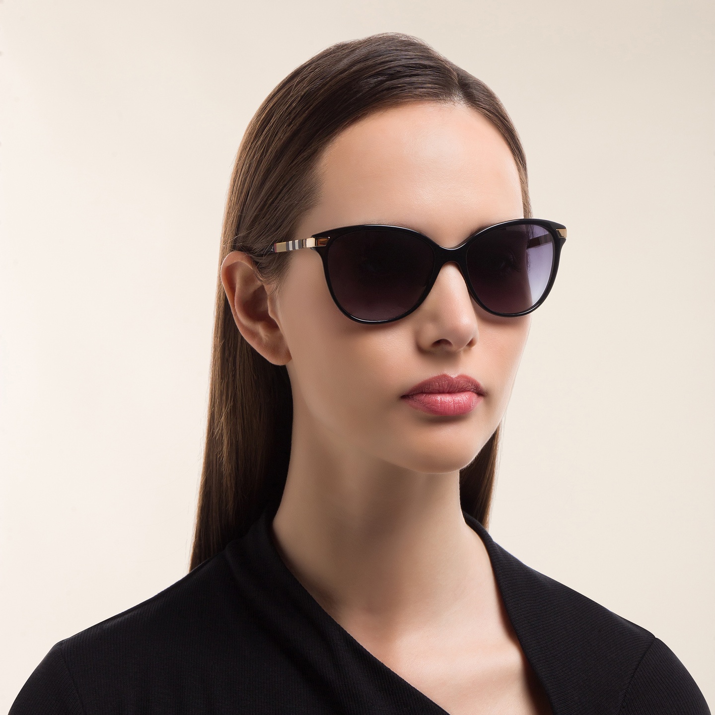 Shop BURBERRY Cat Eye Sunglasses in Black online.