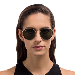 Ray-Ban Round Double Bridge Sunglasses in Gold – Model Photo 2