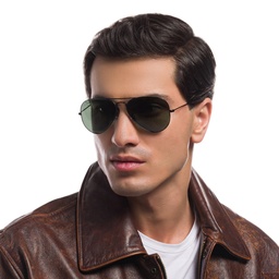 Ray-Ban Round Double Bridge Sunglasses in Black – Model Photo 7