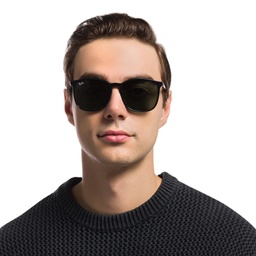 Ray-Ban Unisex Square Sunglasses in Black – Model Photo 6