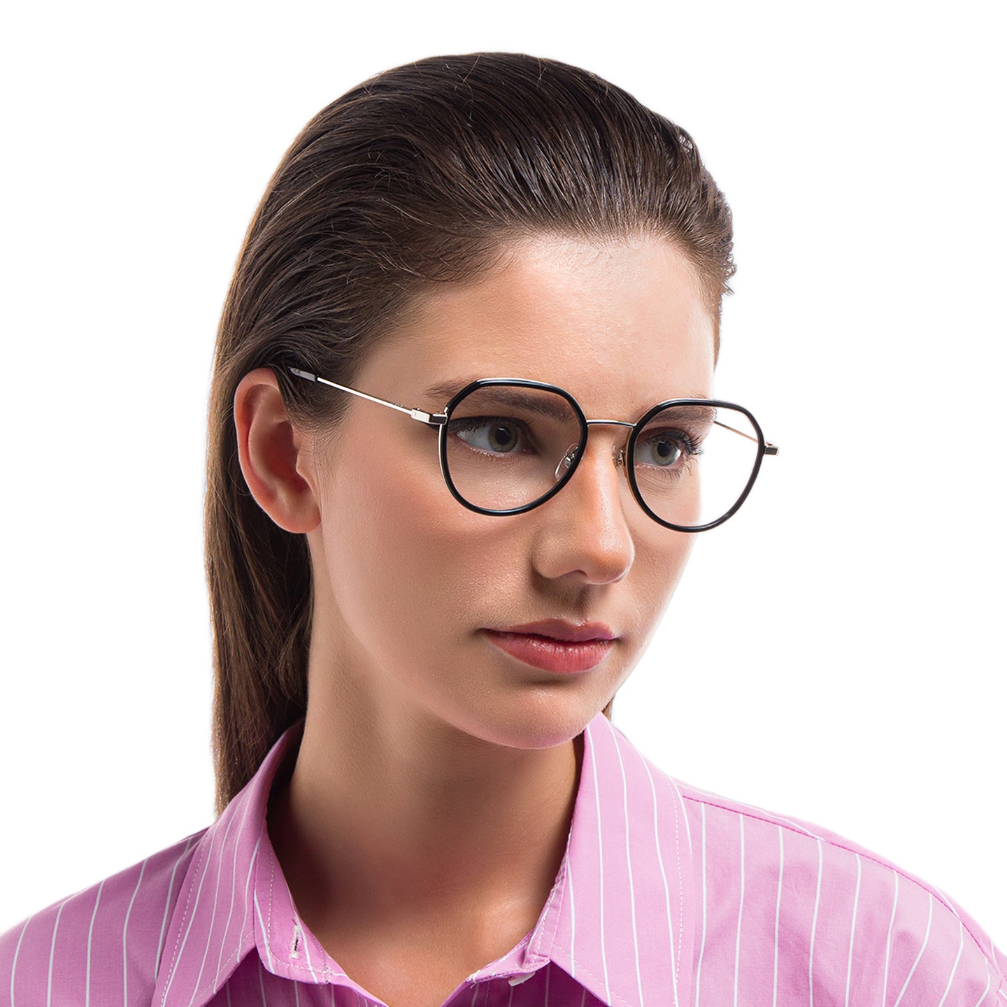 EYE'M Unisex Round Eyeglasses in Black – Model Photo 4