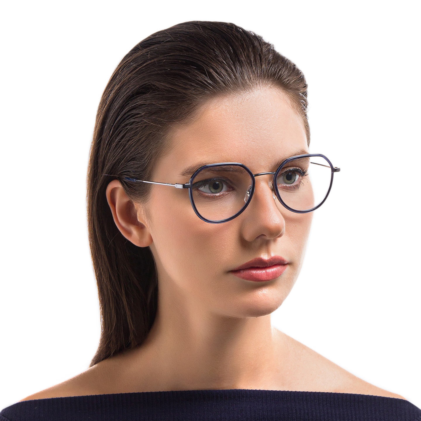 EYE'M Unisex Round Eyeglasses in Blue – Model Photo 4