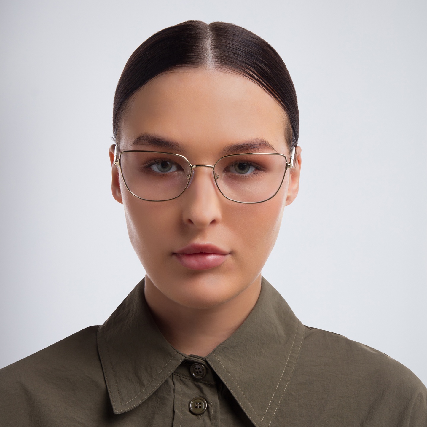 EYE'M Square Eyeglasses in Dark Havana – Model Photo 1