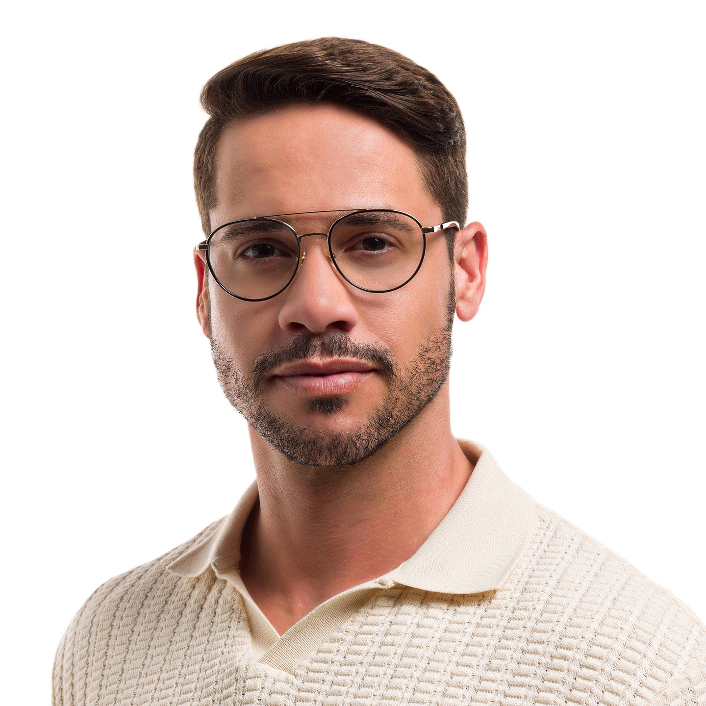 EYE'M Round Eyeglasses in Black – Model Photo 4