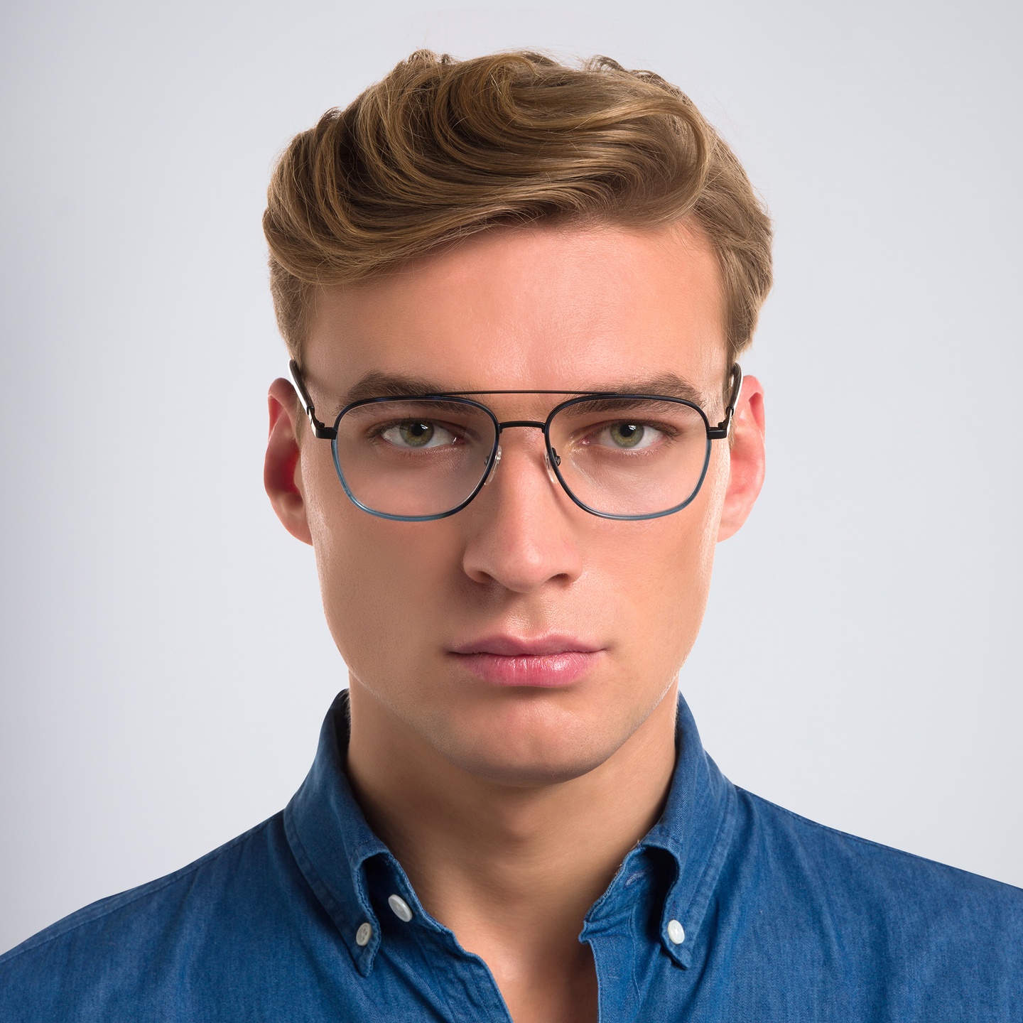 Shop EYE'M Square Eyeglasses in Black online.