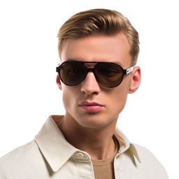 EYE'M Aviator Sunglasses in Havana – Model Photo 5