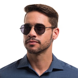 EYE'M Round Sunglasses in Gunmetal – Model Photo 2