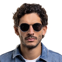 EYE'M Round Sunglasses in Gunmetal – Model Photo 2