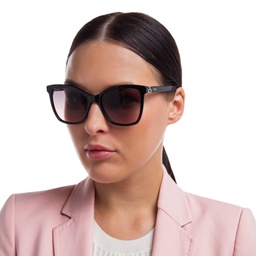 EYE'M Cat Eye Sunglasses in Black – Model Photo 6