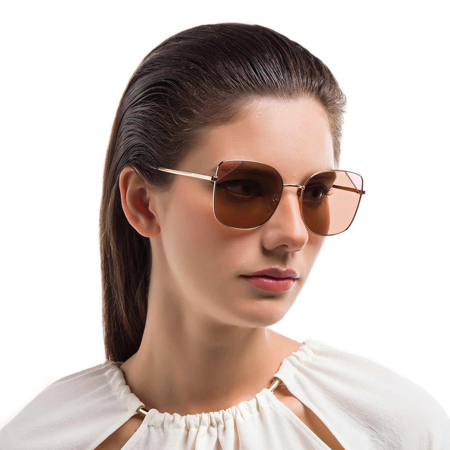 Shop EYE'M Cat Eye Sunglasses in Rose Gold online.