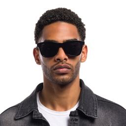 Shop EYE'M Square Eyeglasses in Black online.