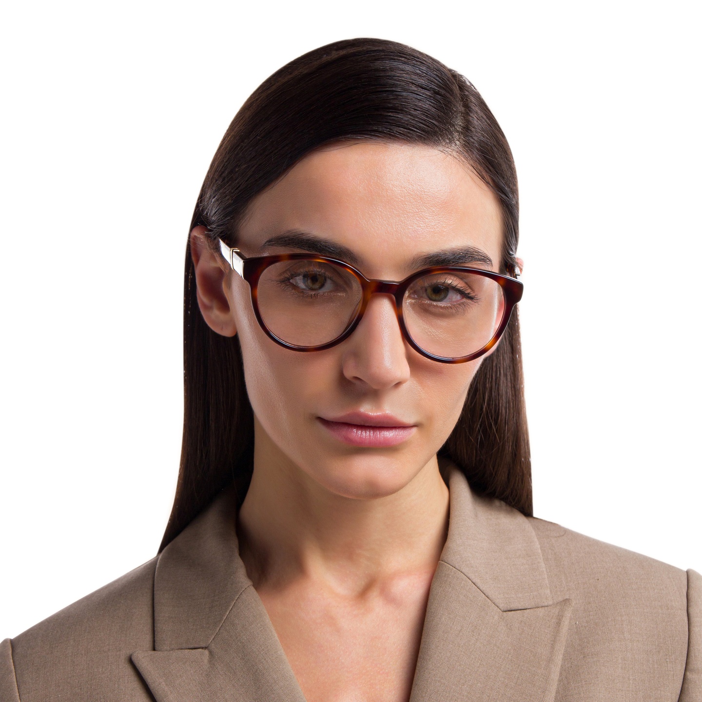 EYE'M Round Eyeglasses in Havana – Model Photo 4