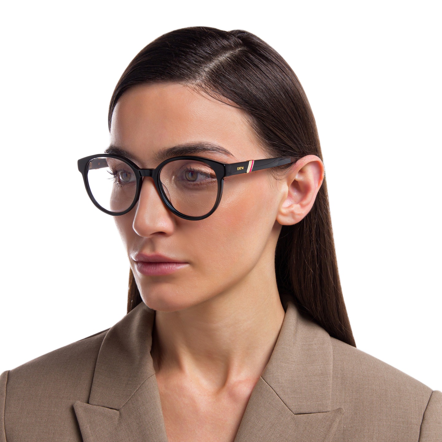 EYE'M Round Eyeglasses in Black – Model Photo 5