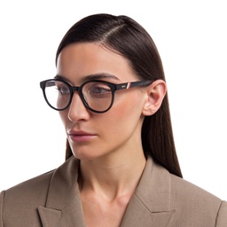EYE'M Round Eyeglasses in Black – Model Photo 6