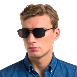 Shop EYE'M Aviator Sunglasses in Silver online.