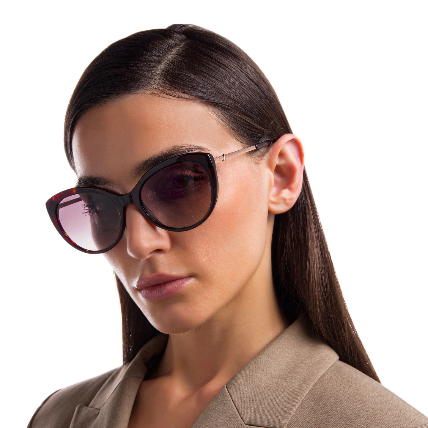 EYE'M Cat Eye Sunglasses in Havana – Model Photo 5