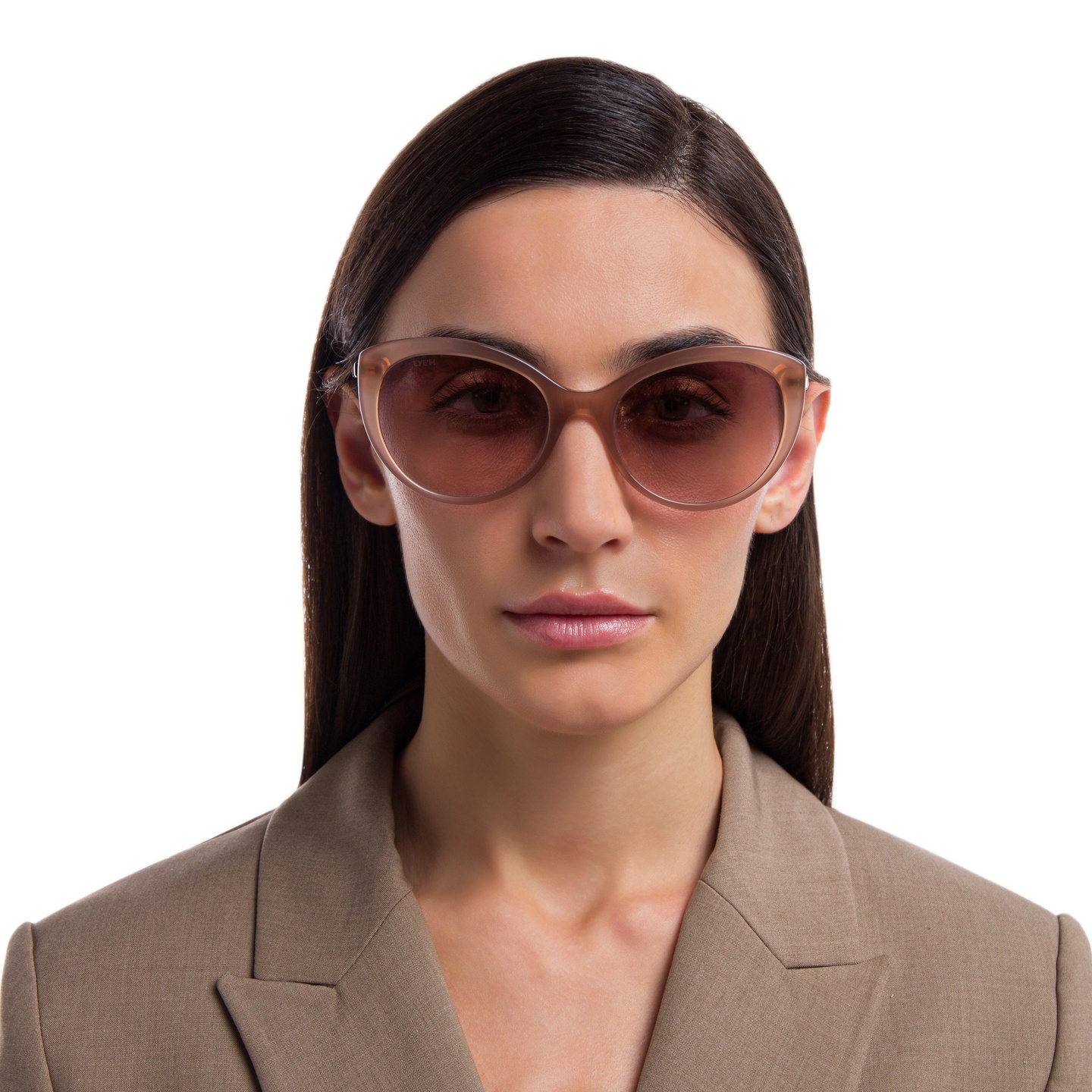 EYE'M Cat Eye Sunglasses in Nude – Model Photo 4