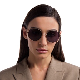 EYE'M Round Sunglasses in Gold – Model Photo 6