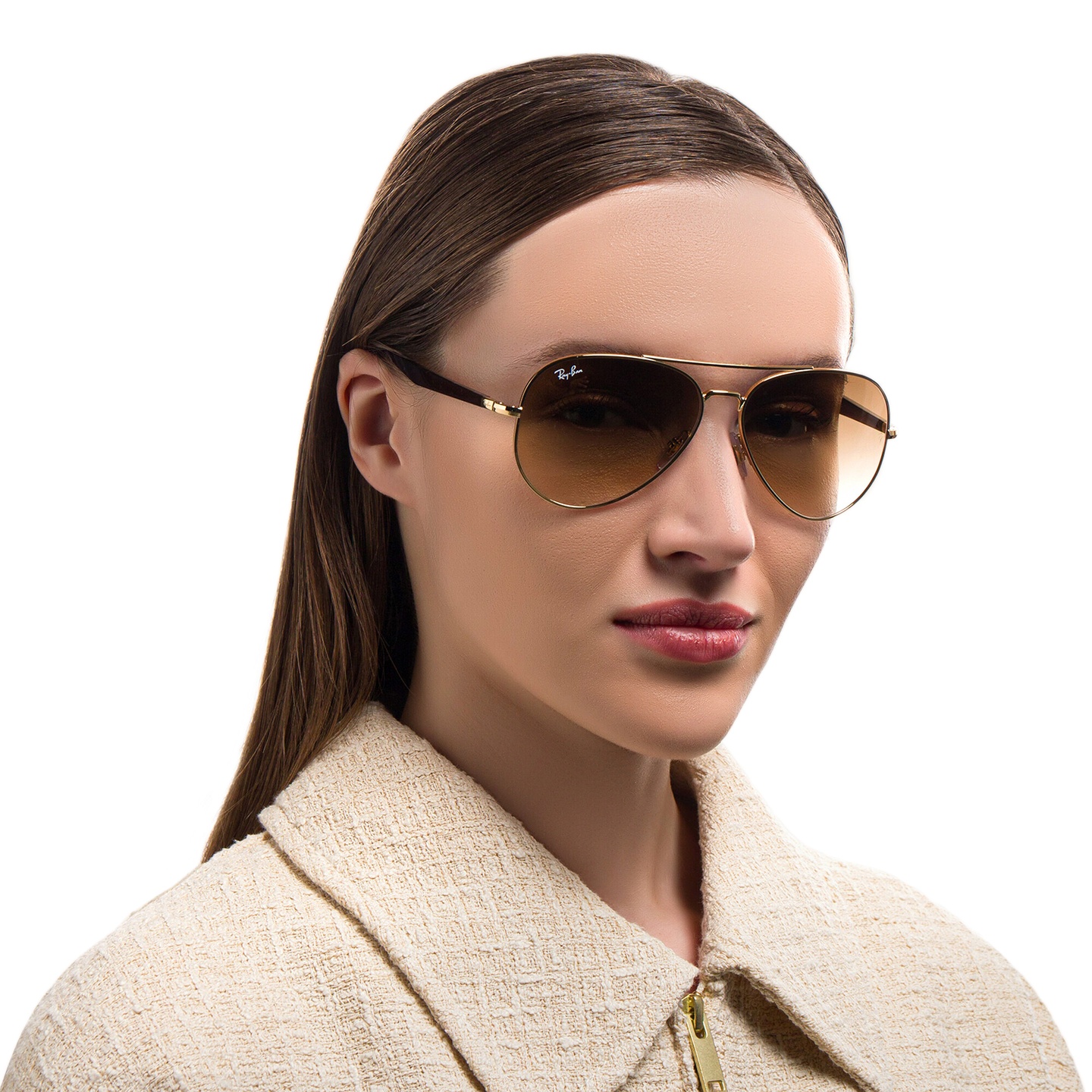 Ray-Ban Unisex Pilot Sunglasses in Gold – Model Photo 1