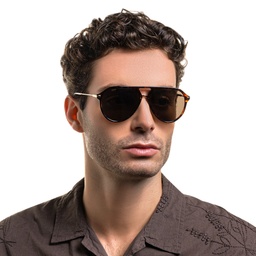 EYE'M Aviator Sunglasses in Havana – Model Photo 2