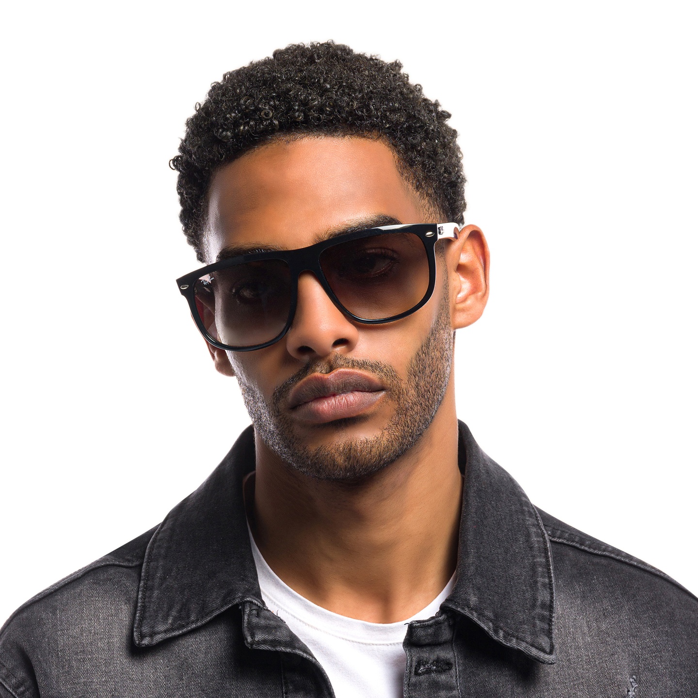 Shop Ray-Ban Boyfriend Square Sunglasses in Black online.