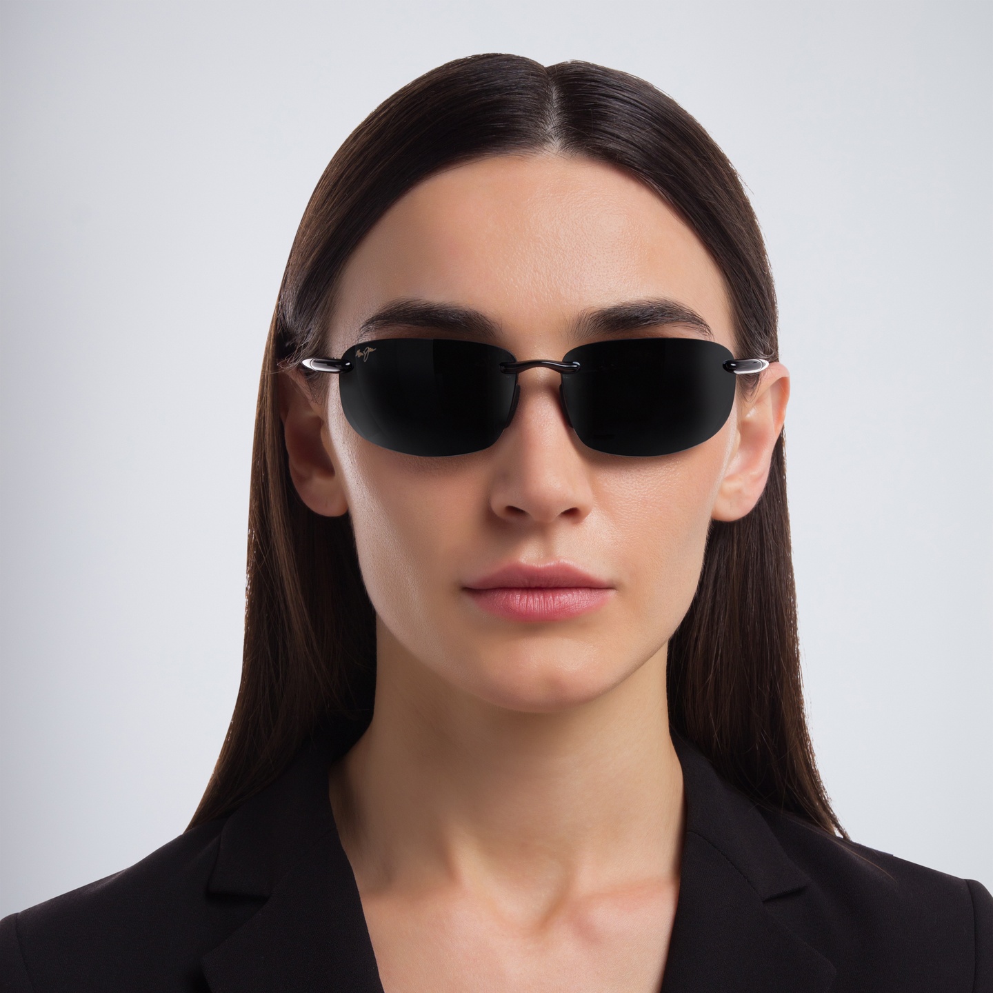 Maui Jim Ho'Okipa Unisex Rimless Wide Rectangle Sunglasses in Black – Model Photo 1