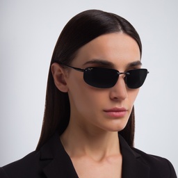 Maui Jim Ho'Okipa Unisex Rimless Wide Rectangle Sunglasses in Black – Model Photo 5